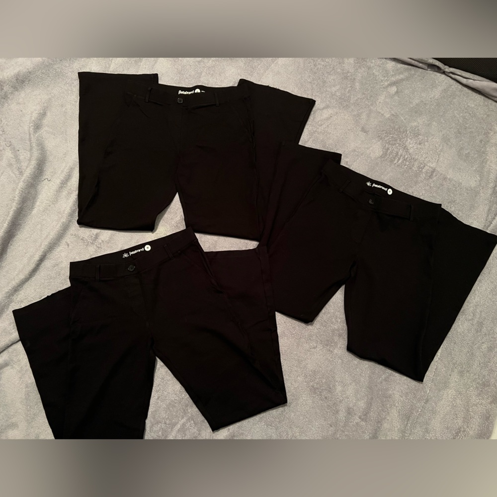 Set of 3 Betabrand pants - Size Medium